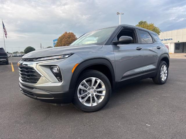 Sterling Gray Metallic 2026 Chevrolet Trailblazer SUV / Crossover Four-Wheel Drive Automatic