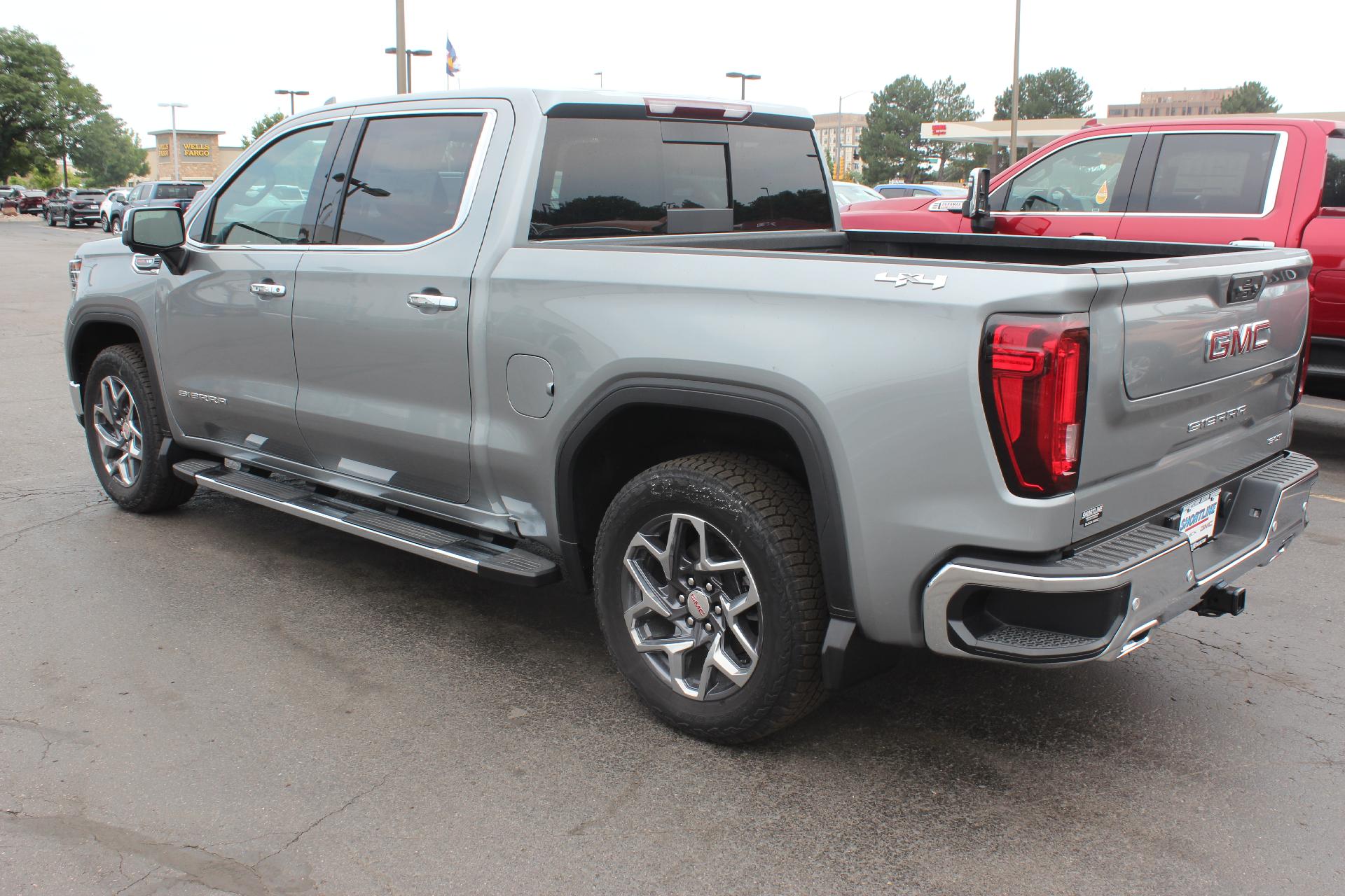2025 GMC Sierra 1500 Vehicle Photo in AURORA, CO 80012-4011
