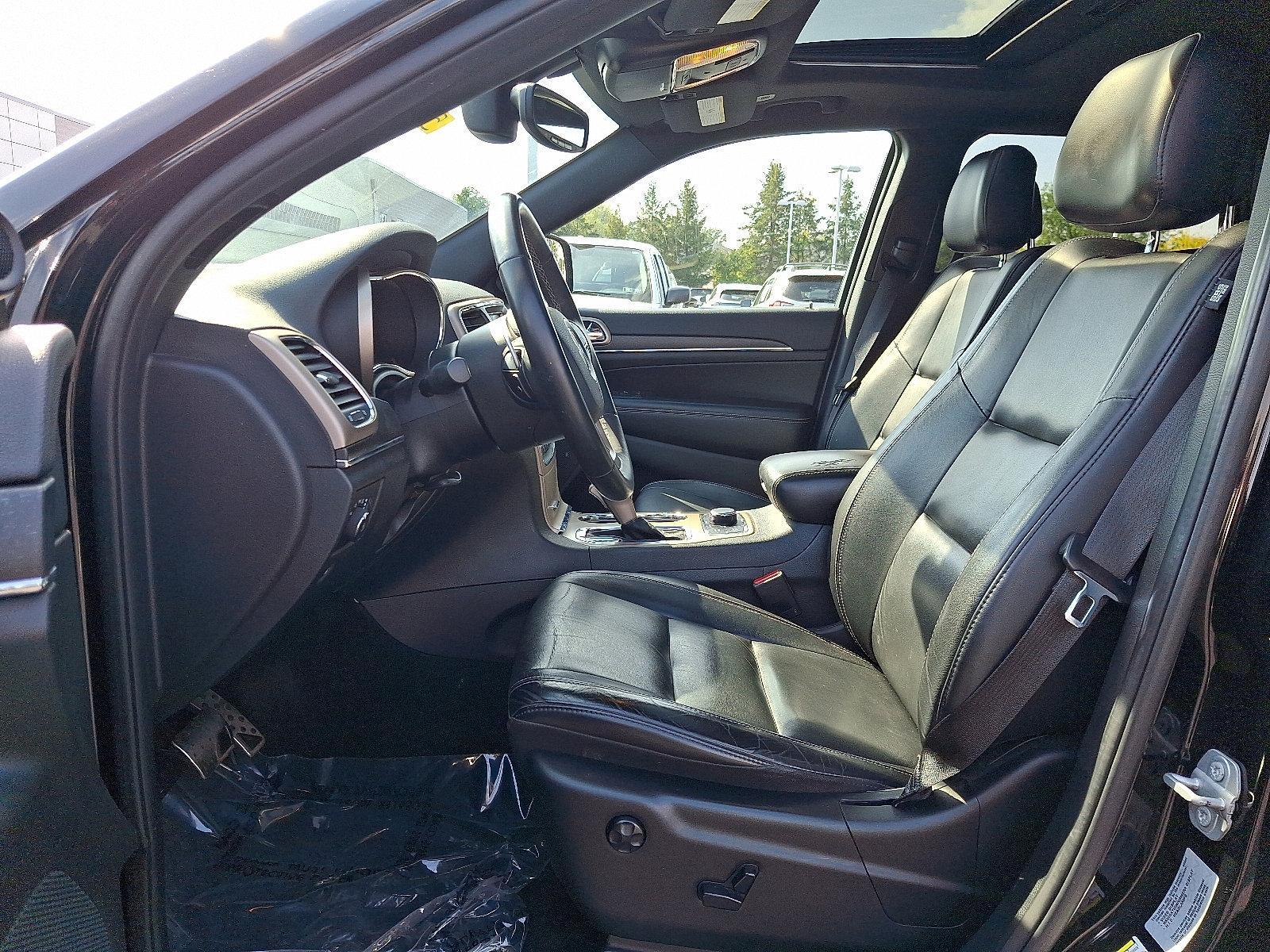 2017 Jeep Grand Cherokee Vehicle Photo in Harrisburg, PA 17111-1033