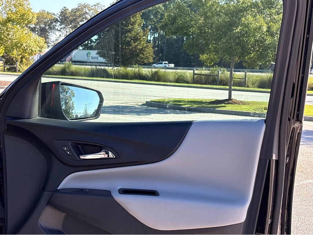 2023 Chevrolet Equinox Vehicle Photo in POOLER, GA 31322-3252