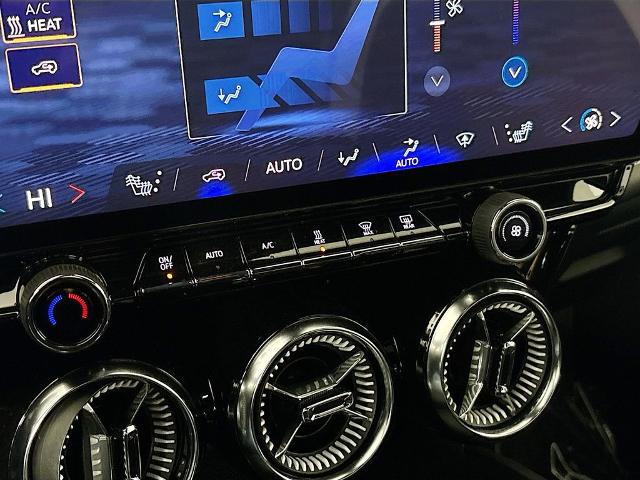 2026 Chevrolet Blazer EV Vehicle Photo in PUYALLUP, WA 98371-4149