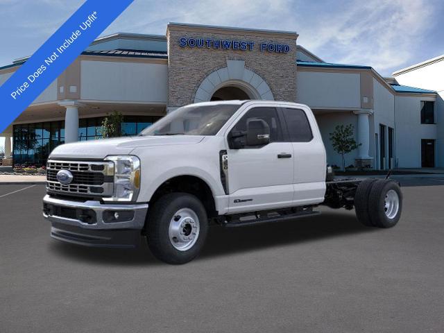 2026 Ford Super Duty F-350 DRW Vehicle Photo in Weatherford, TX 76087