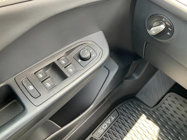 2025 Volkswagen Taos Vehicle Photo in Oshkosh, WI 54904