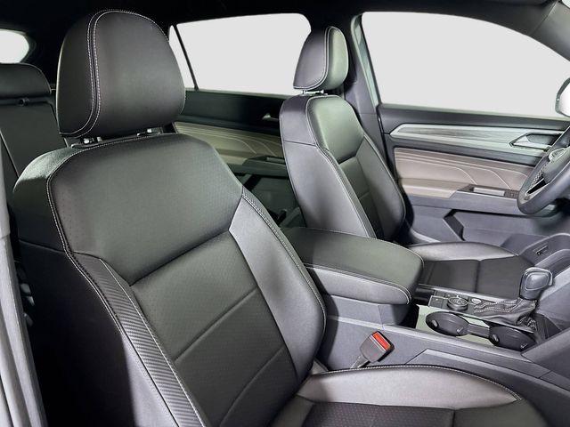 2023 Volkswagen Atlas Cross Sport Vehicle Photo in Puyallup, WA 98371