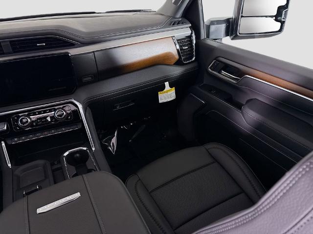 2025 GMC Sierra 2500 HD Vehicle Photo in PUYALLUP, WA 98371-4149