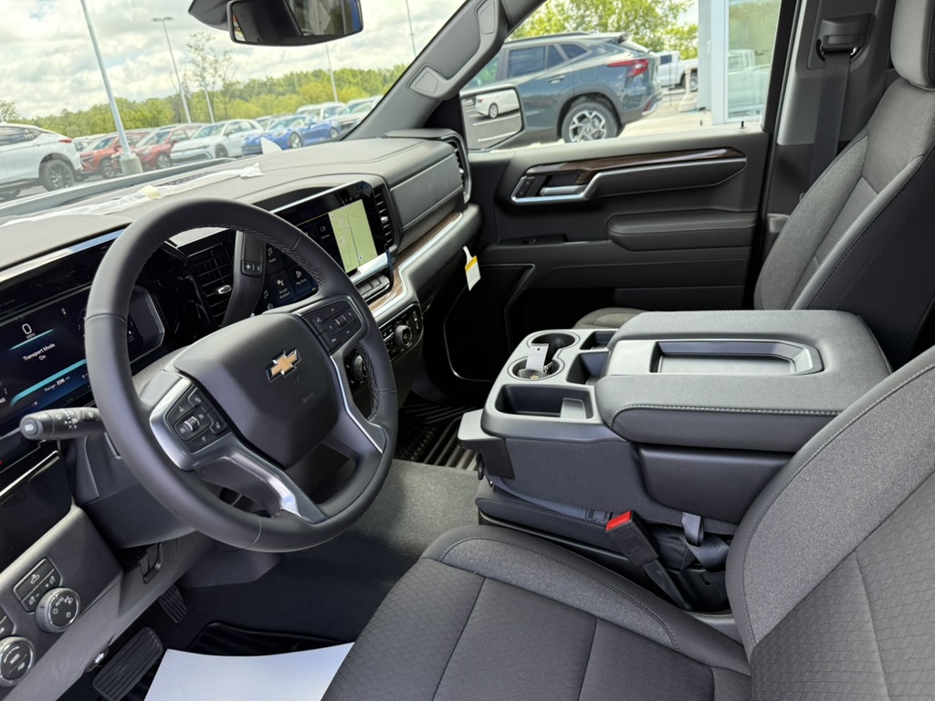 2026 Chevrolet Silverado 1500 LT (2FL) - 11