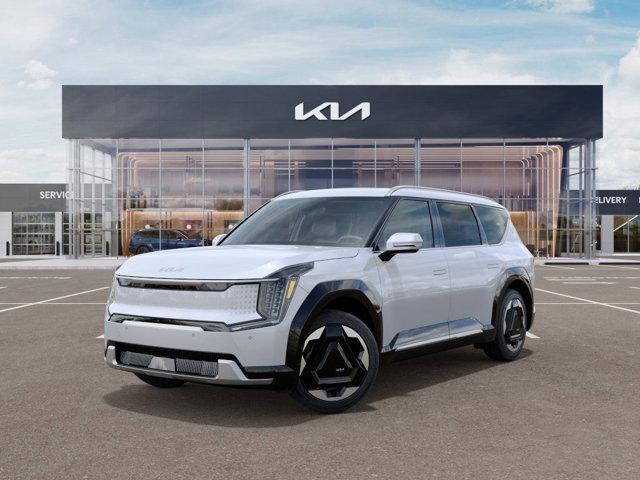 2025 Kia EV9 Vehicle Photo in Westbrook, ME 04092