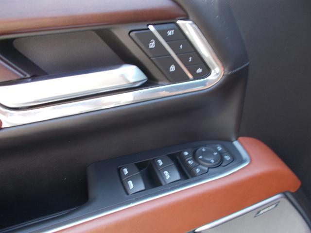 2024 GMC Sierra 3500 HD Vehicle Photo in LOWELL, MA 01852-4336