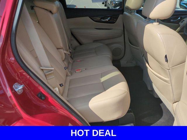 2017 Nissan Rogue Vehicle Photo in Merrillville, IN 46410