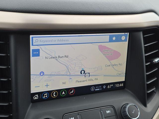 2022 GMC Acadia Vehicle Photo in Pleasant Hills, PA 15236