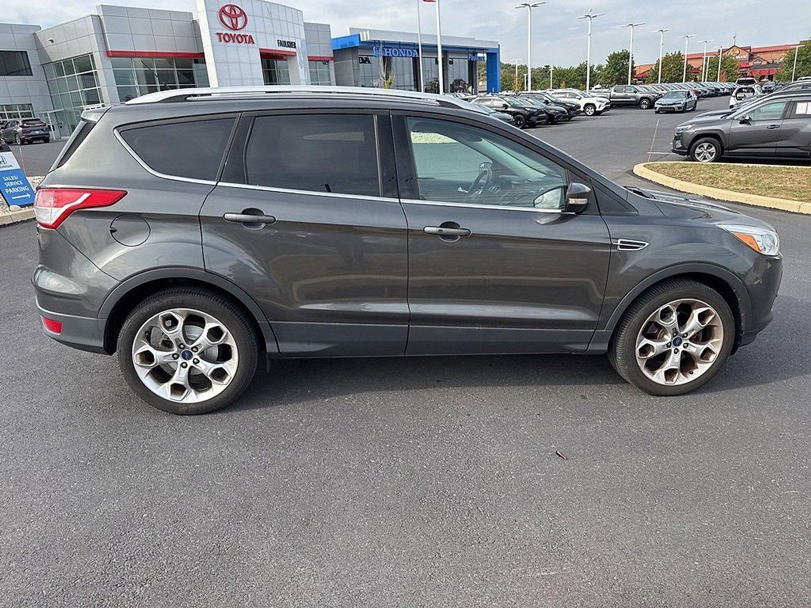2015 Ford Escape Vehicle Photo in Harrisburg, PA 17111