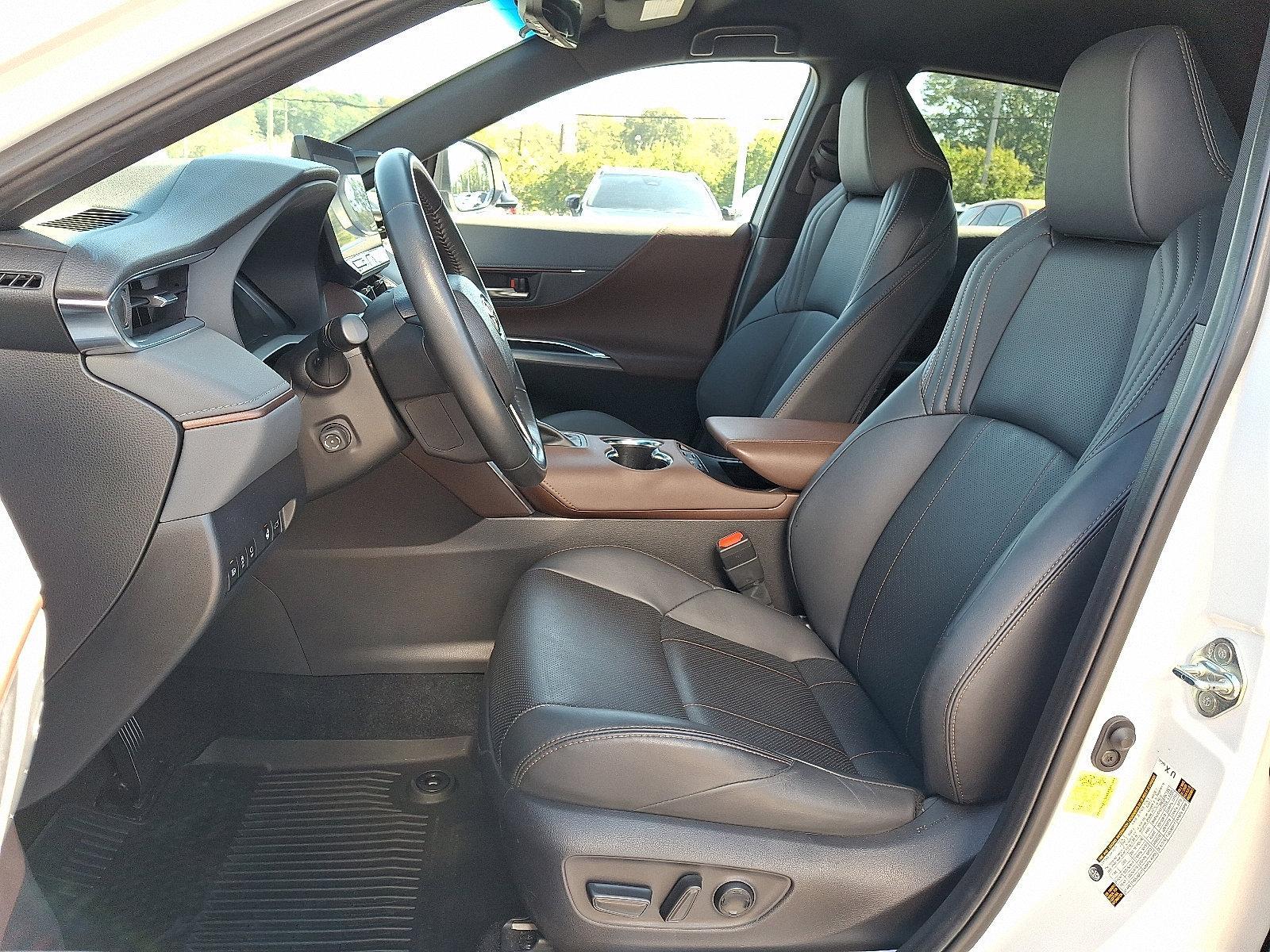 2023 Toyota Venza Vehicle Photo in BETHLEHEM, PA 18017-9401