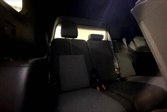 2025 GMC Acadia Vehicle Photo in KANSAS CITY, MO 64114-4545