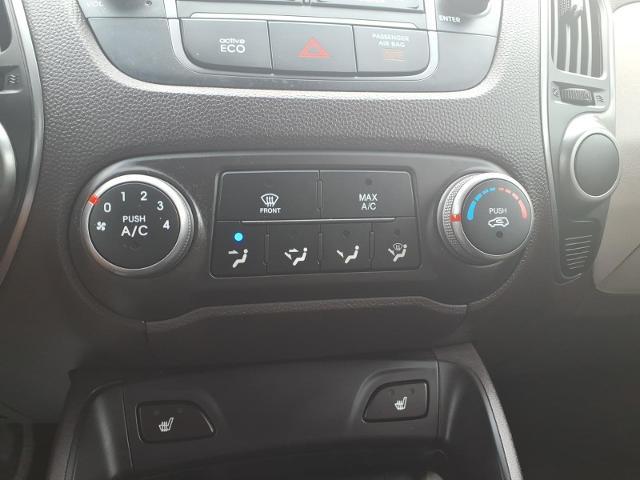 2014 Hyundai Tucson photo 16 of 20