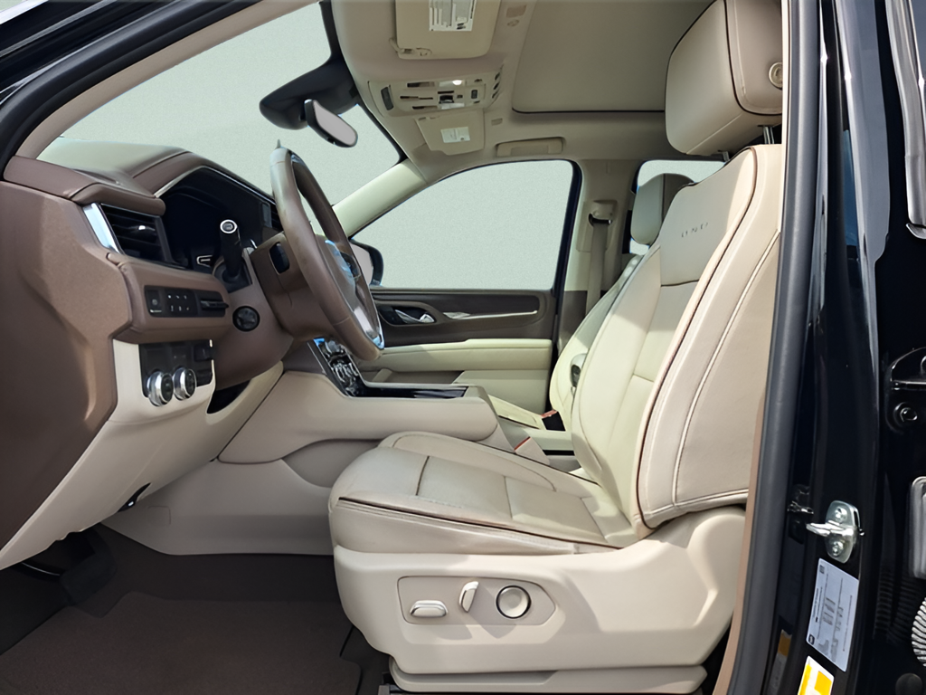 2023 GMC Yukon photo 13 of 36