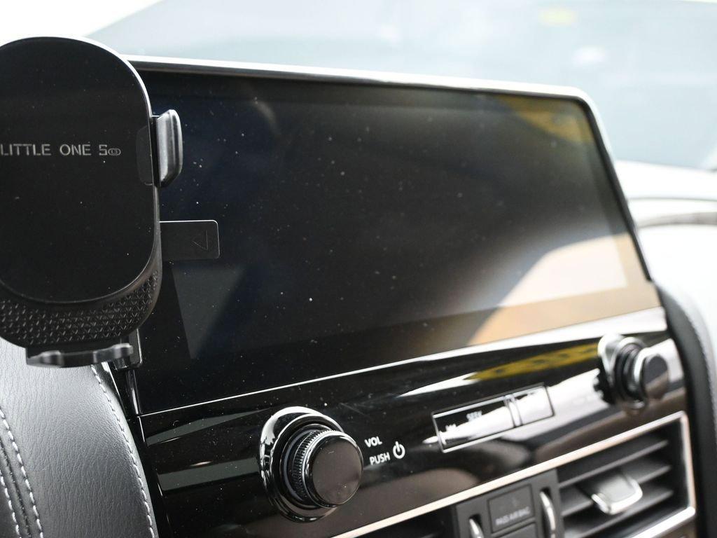 2022 Nissan Armada Vehicle Photo in Cedar Rapids, IA 52402