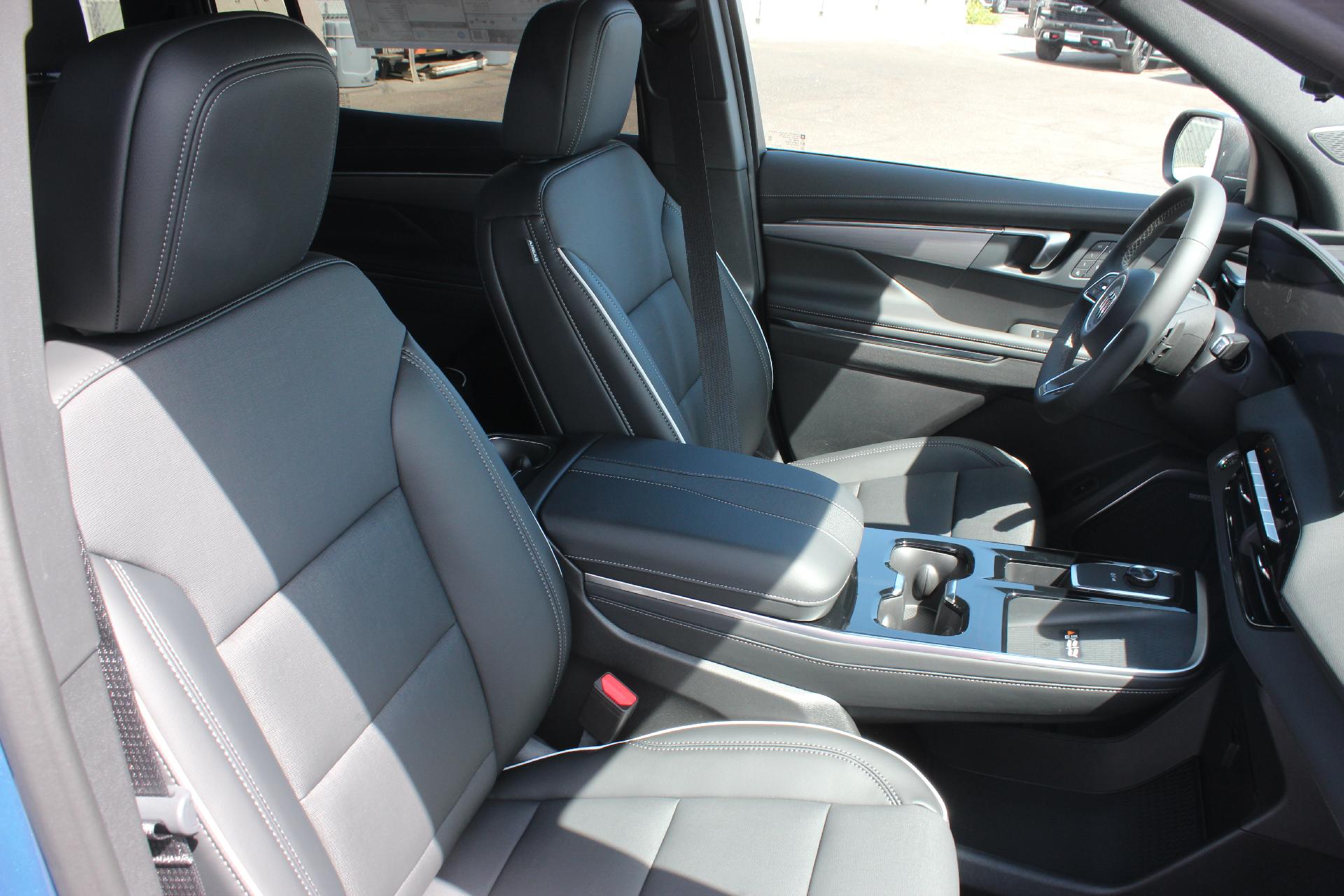 2026 Buick Enclave Vehicle Photo in AURORA, CO 80012-4011