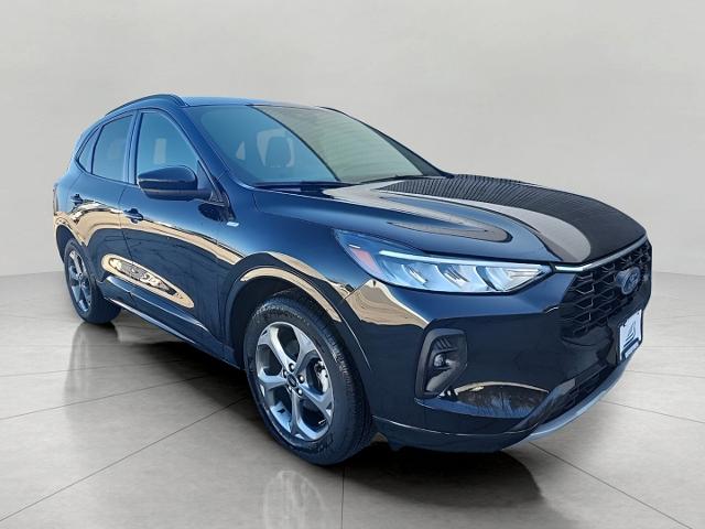 2023 Ford Escape Vehicle Photo in Neenah, WI 54956