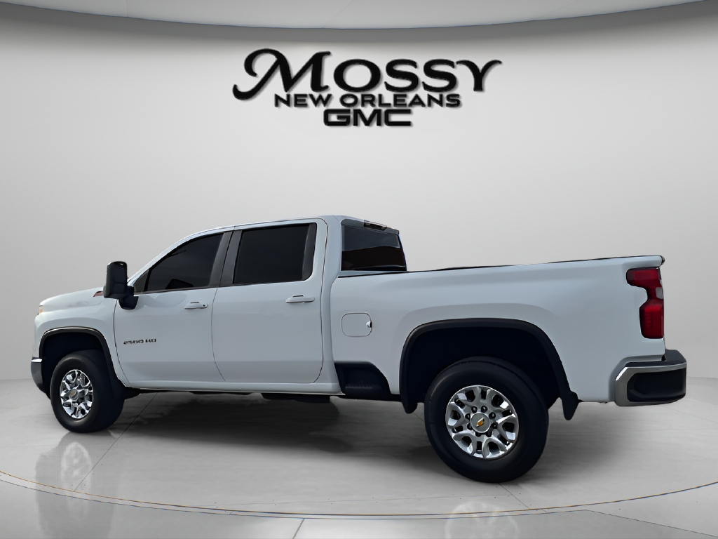 2024 Chevrolet Silverado 2500 HD photo 7 of 31