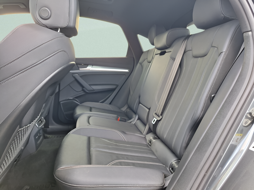 2023 Audi Q5 Sportback photo 24 of 33