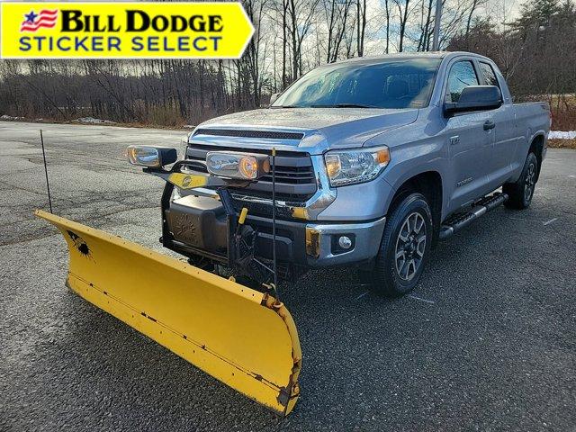 2014 Toyota Tundra 4WD Truck Vehicle Photo in Westbrook, ME 04092