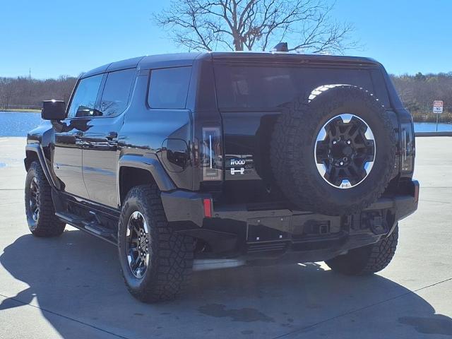 2025 GMC HUMMER EV SUV Vehicle Photo in Denton, TX 76205