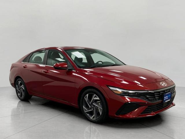 2025 Hyundai ELANTRA Vehicle Photo in Neenah, WI 54956