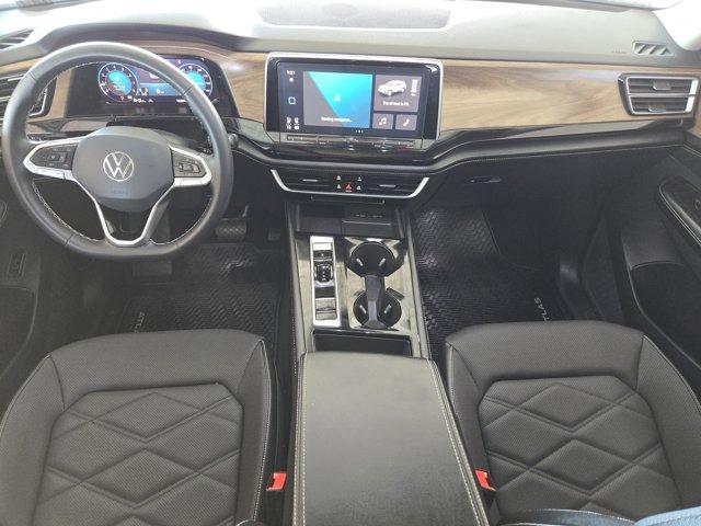 2024 Volkswagen Atlas Vehicle Photo in Decatur, TX 76234