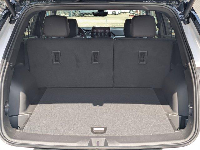 2025 Chevrolet Blazer Vehicle Photo in BRUNSWICK, GA 31525-1881