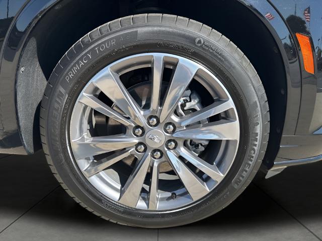 2025 Cadillac XT6 Vehicle Photo in MANITOWOC, WI 54220-5838