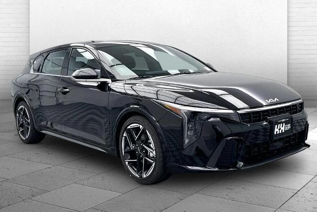 2026 Kia K4 Hatchback Vehicle Photo in OMAHA, NE 68127