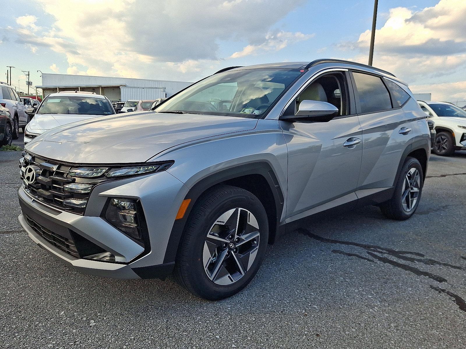 2025 Hyundai TUCSON Hybrid Vehicle Photo in Harrisburg, PA 17111