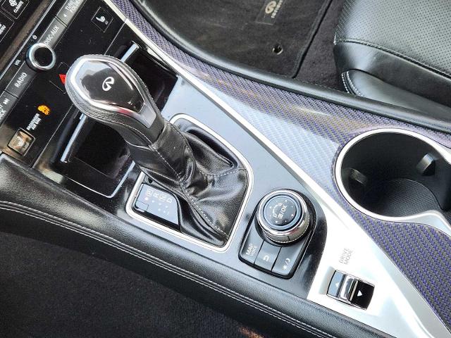 2018 INFINITI Q60 Vehicle Photo in DENTON, TX 76210-9321