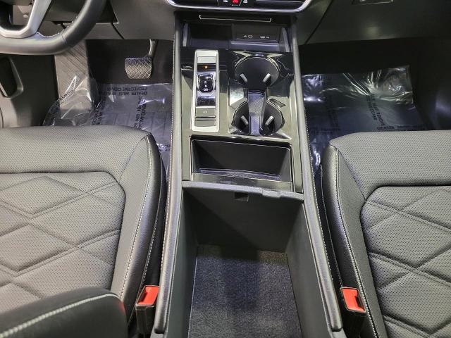 2024 Volkswagen Atlas Vehicle Photo in NEENAH, WI 54956-2243