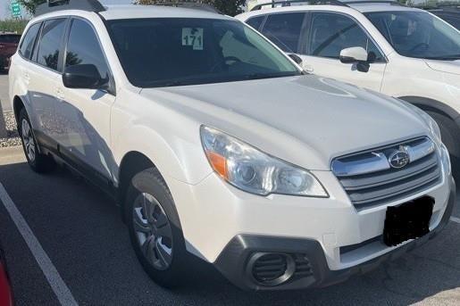 2014 Subaru Outback Vehicle Photo in Neenah, WI 54956