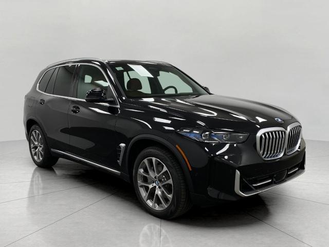 2026 BMW X5 xDrive40i Vehicle Photo in Appleton, WI 54913