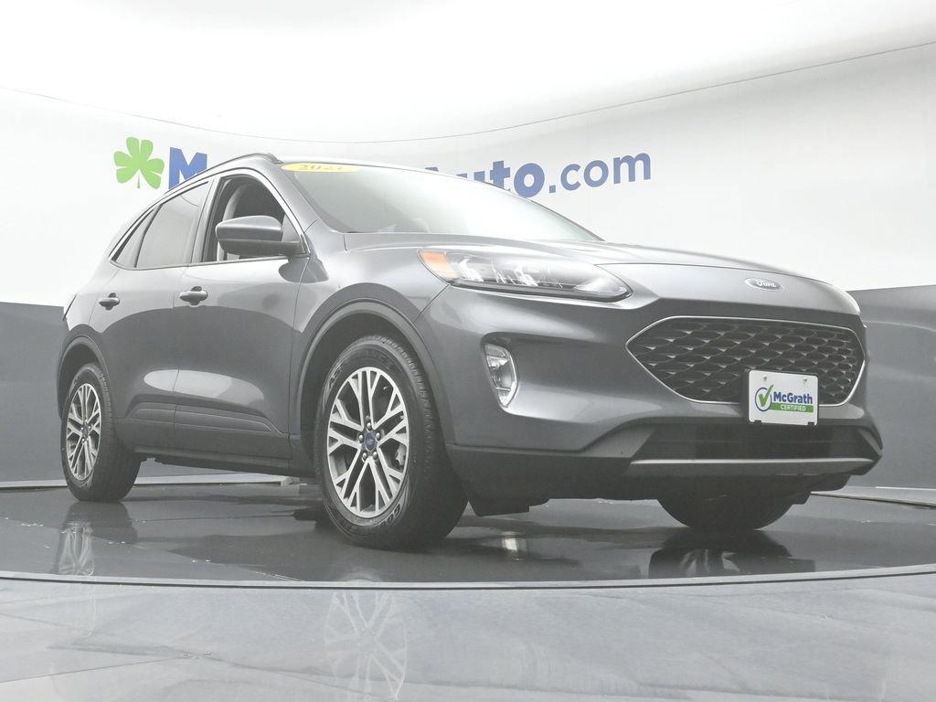 2021 Ford Escape Vehicle Photo in Cedar Rapids, IA 52402