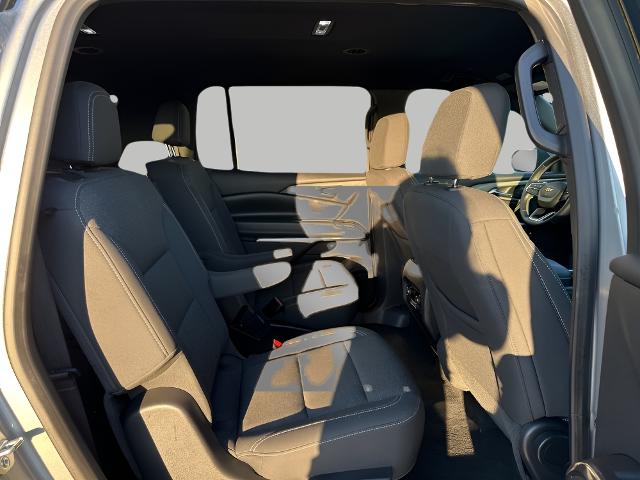 2025 Chevrolet Traverse Vehicle Photo in MANITOWOC, WI 54220-5838