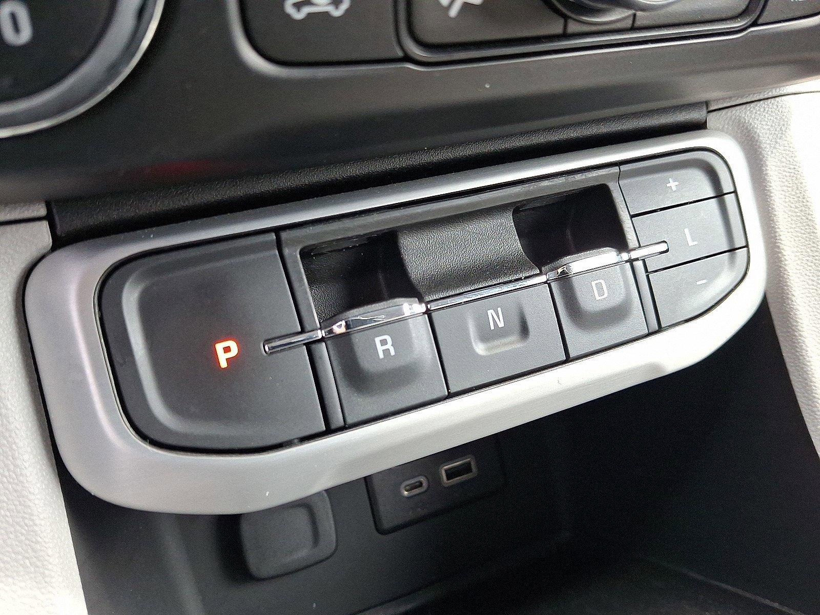 2023 GMC Acadia Vehicle Photo in Harrisburg, PA 17111