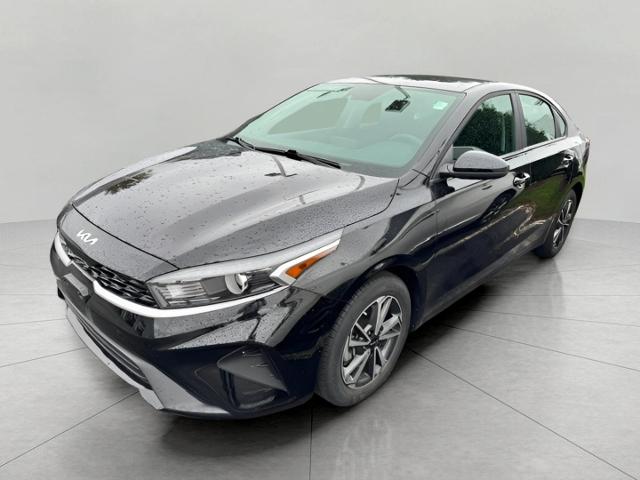 2022 Kia Forte Vehicle Photo in Appleton, WI 54913