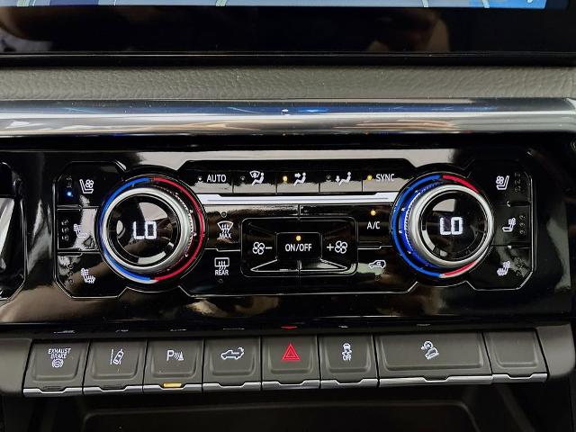 2025 GMC Sierra 2500 HD Vehicle Photo in PUYALLUP, WA 98371-4149