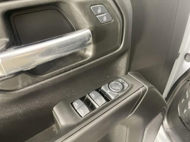 2025 GMC Sierra 1500 Vehicle Photo in GILBERT, AZ 85297-0402