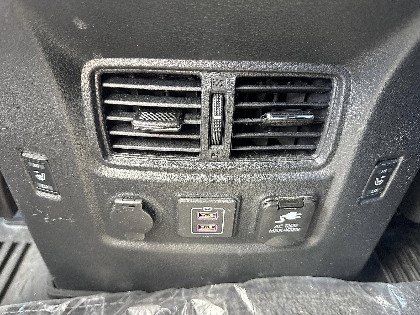 2024 Nissan Titan Vehicle Photo in Mechanicsburg, PA 17050-2306