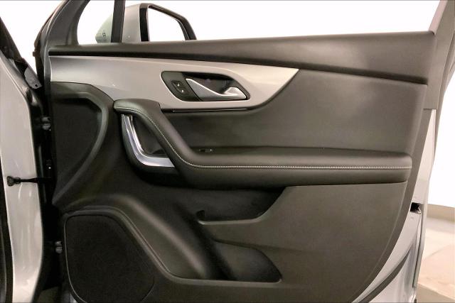 2024 Chevrolet Blazer Vehicle Photo in INDEPENDENCE, MO 64055-1314