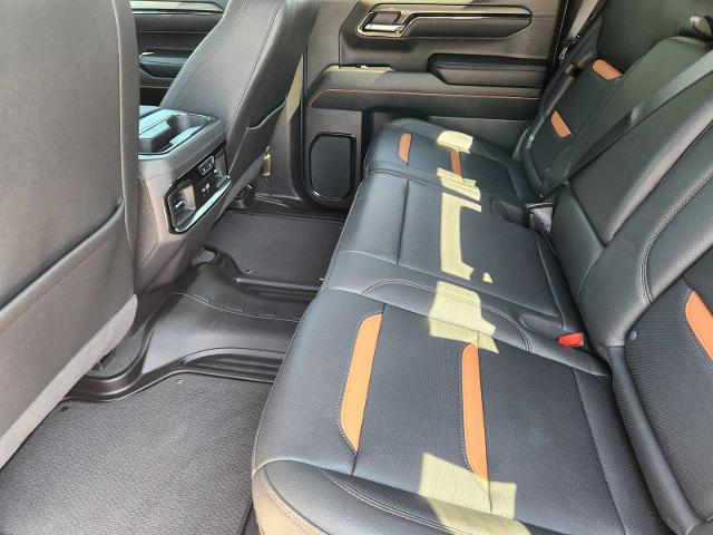 2025 GMC Sierra 1500 Vehicle Photo in DENTON, TX 76210-9321