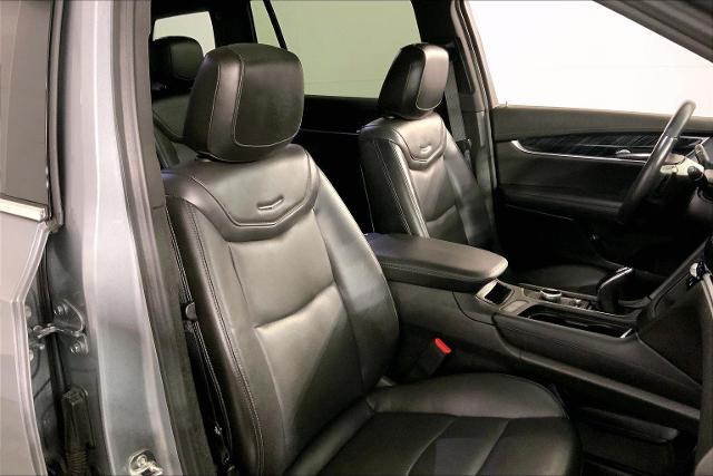 2025 Cadillac XT6 Vehicle Photo in INDEPENDENCE, MO 64055-1314