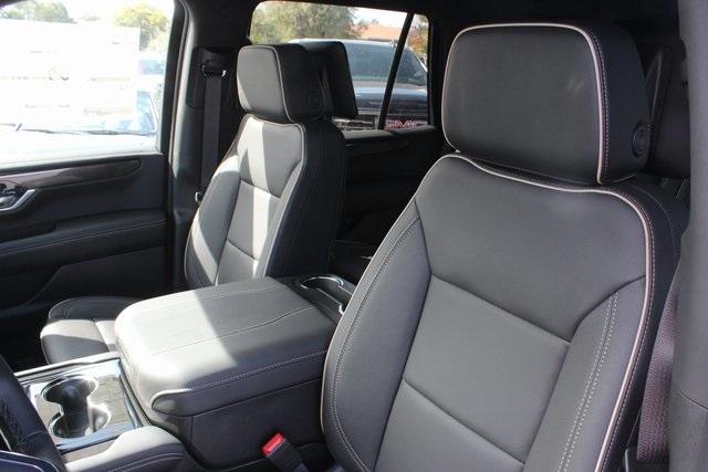 2026 GMC Yukon Vehicle Photo in AURORA, CO 80012-4011