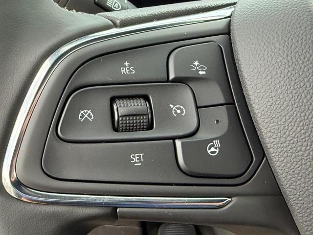 2025 Buick Envista Vehicle Photo in COLUMBIA, MO 65203-3903