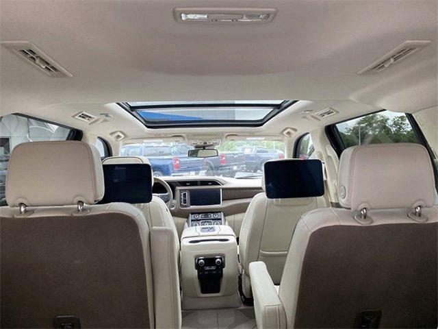 2023 GMC Yukon XL Vehicle Photo in LANCASTER, PA 17601-0000