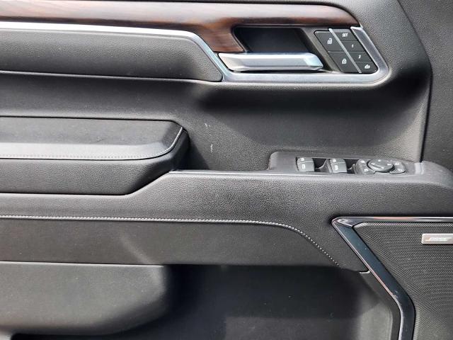 2023 GMC Sierra 1500 Vehicle Photo in DENTON, TX 76210-9321